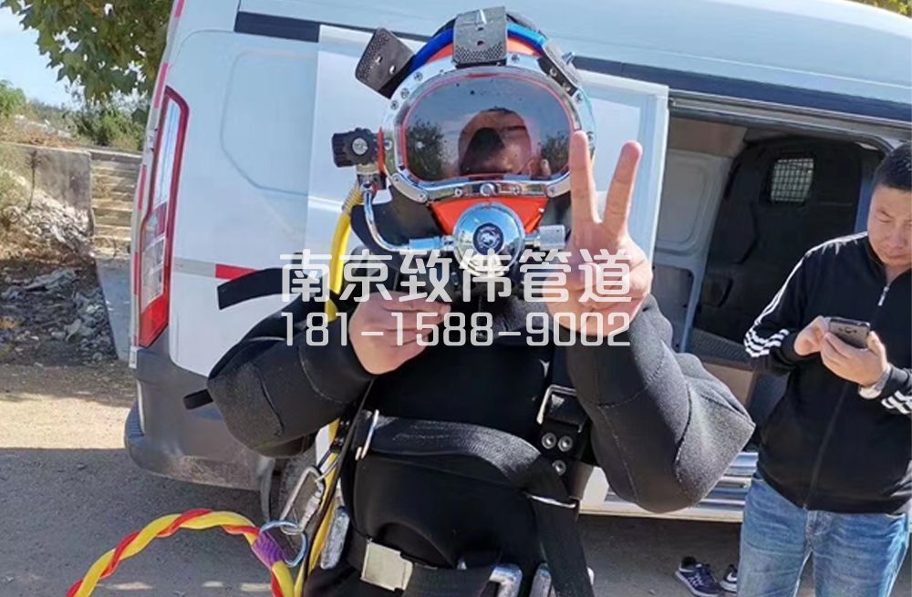 化纤新村沉淀池清底